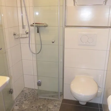 Haus Linden بيت ضيافة وينتربرغ